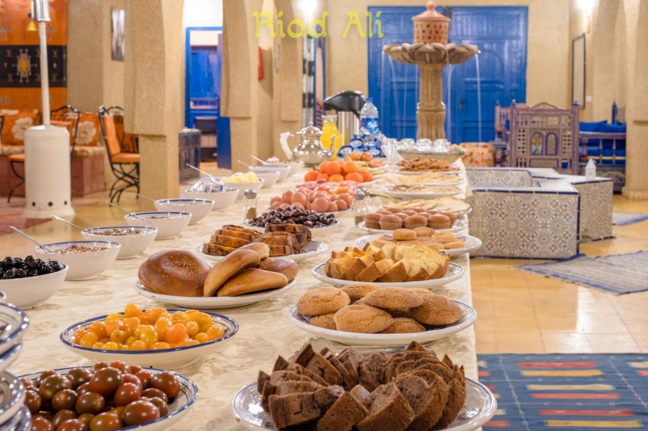 Hotel Riad Ali Мерзуга Екстер'єр фото