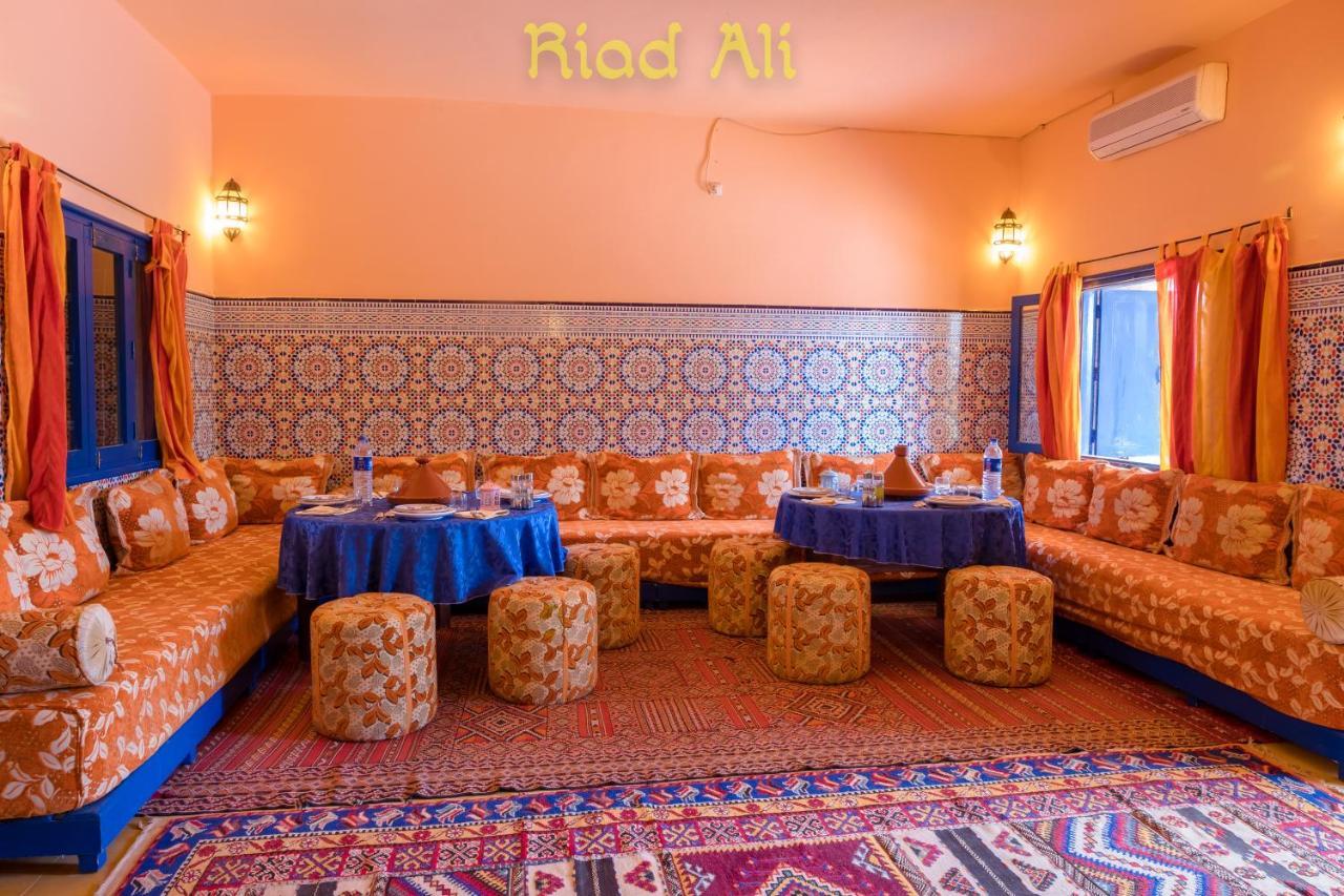 Hotel Riad Ali Мерзуга Екстер'єр фото